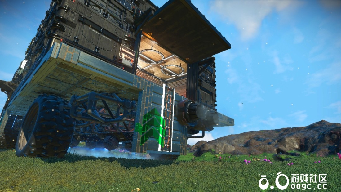 末日会飞的战车！也是房车，移动的末日大房车，想飞哪就飞哪-5